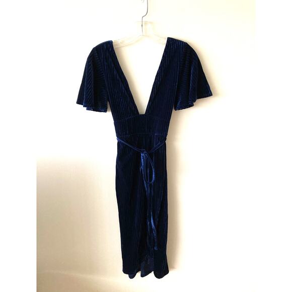 Revolve Privacy Please Low Cut Velvet Midi Dress Purple Size XS NEW - Picture 3 of 7